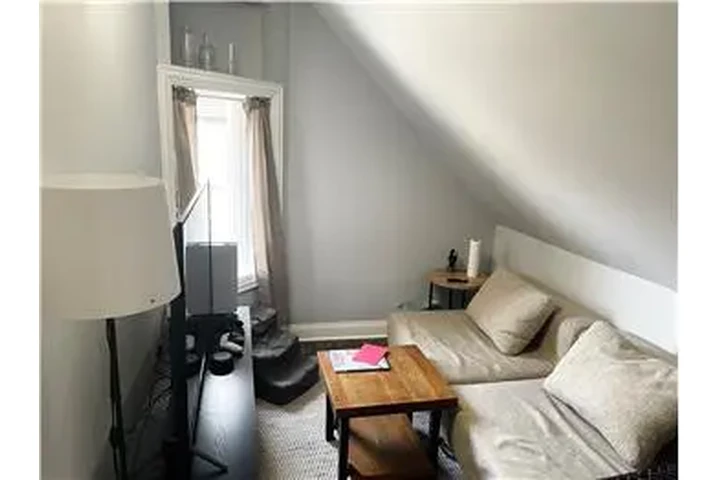 $1695 : Rental property with 1 bedro image 5