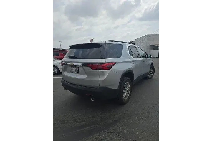 $26000 : Chevrolet Traverse 2022 4x4 image 3