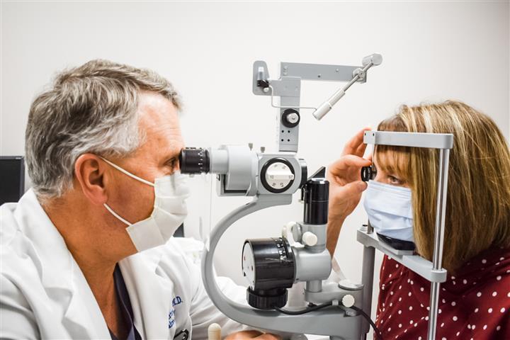 Griffey Eye Care image 5