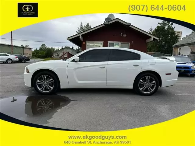 2014 DODGE CHARGER SXT SEDAN image 5