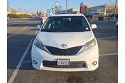 $18000 : Toyota Sienna 2016 SE 8-Pass thumbnail