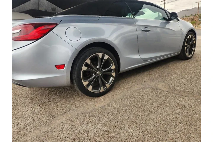$8495 : 2017 Cascada Premium image 5