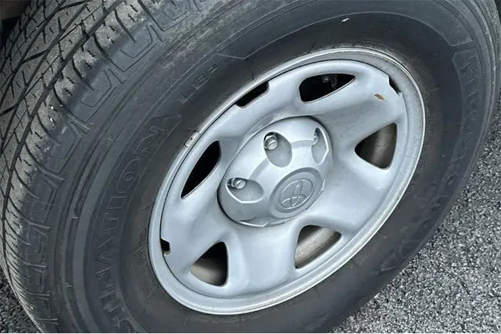 $29911 : Toyota Tacoma 2020 4x4 SR 4d image 8