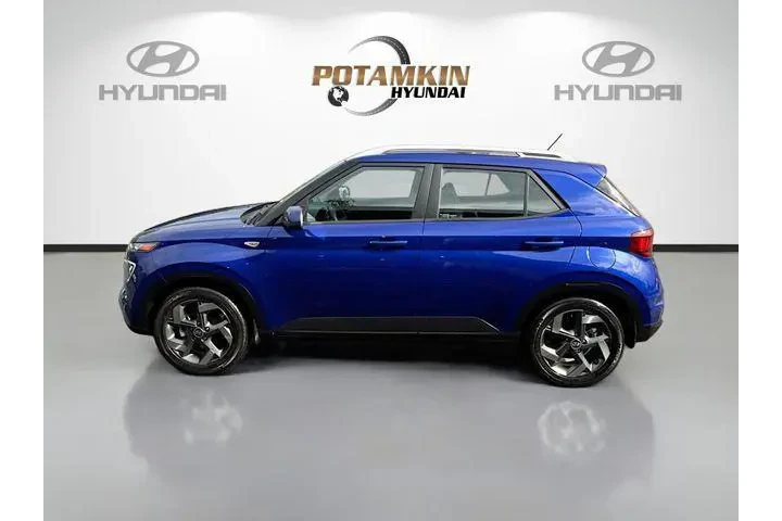 $18000 : Hyundai VENUE 2024 Limited 4 image 8