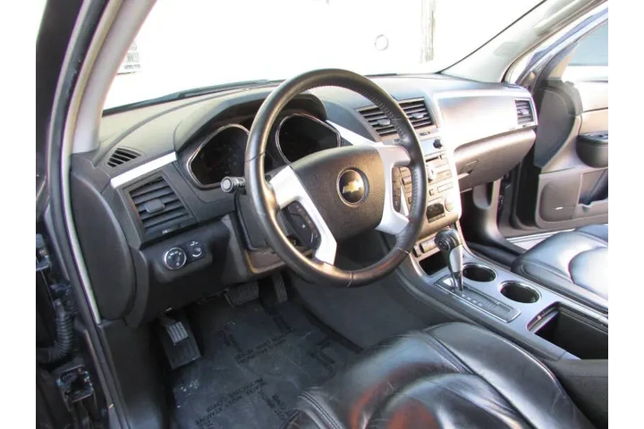 $7540 : 2009 Traverse LT image 10