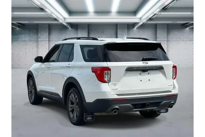 $33494 : Ford Explorer 2023 AWD XLT 4 image 6
