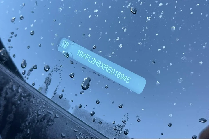 $26981 : Honda Civic 2024 Sport 4dr H image 2