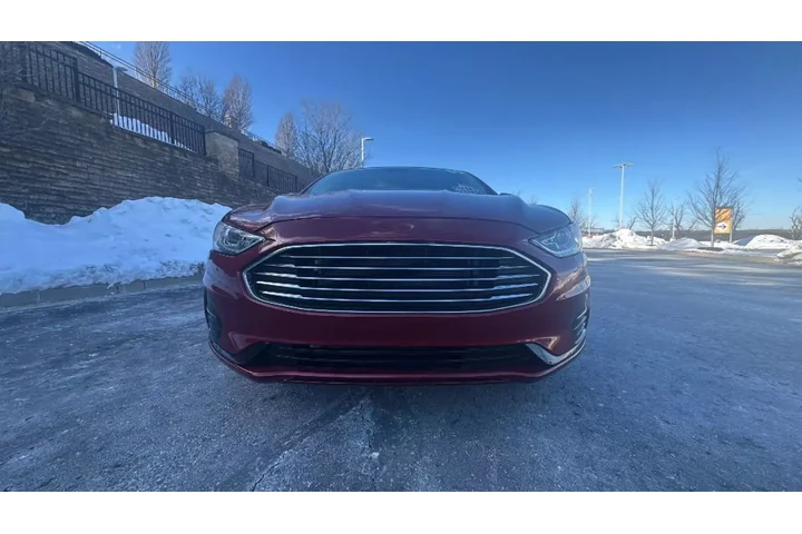 2019 FORD FUSION image 10