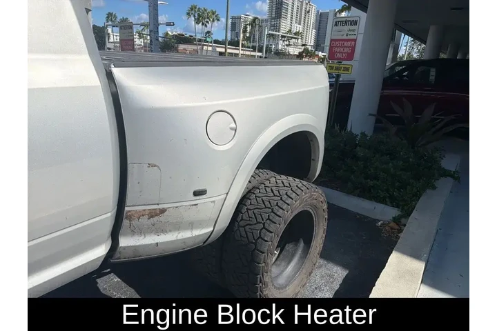 $32000 : Ram 3500 2014 4x4 Laramie 4d image 6