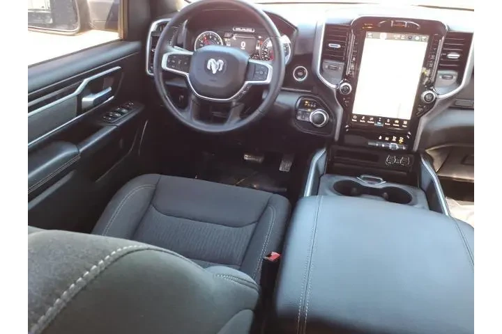 $26988 : Ram 1500 2022 4x4 Big Horn 4 image 4