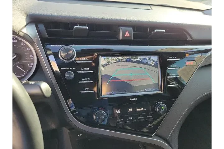 $20500 : Toyota Camry 2020 SE 4dr Sed image 8