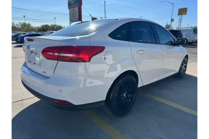 2017 FORD FOCUS2017 FORD FOCUS image 8