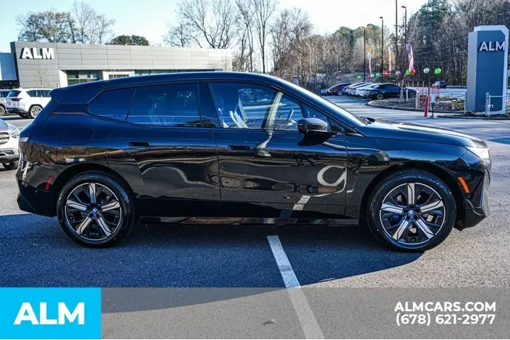 $39960 : BMW iX 2023 AWD xDrive50 4dr image 9