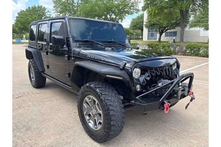 $18995 : 2017 Wrangler Unlimited Rubic image 2