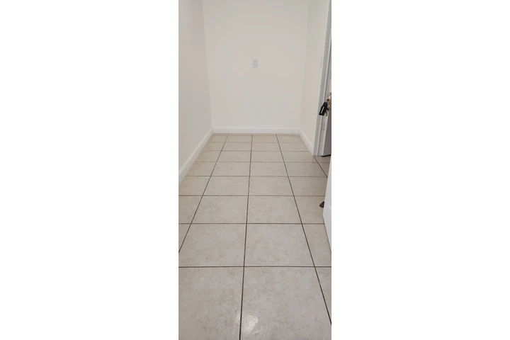 $1500 : Rento apmto chiquito image 5