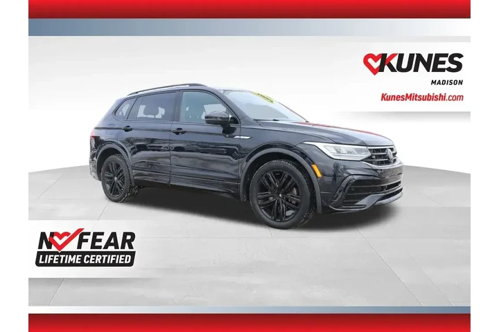 $18677 : Volkswagen Tiguan 2022 SE R- image 1