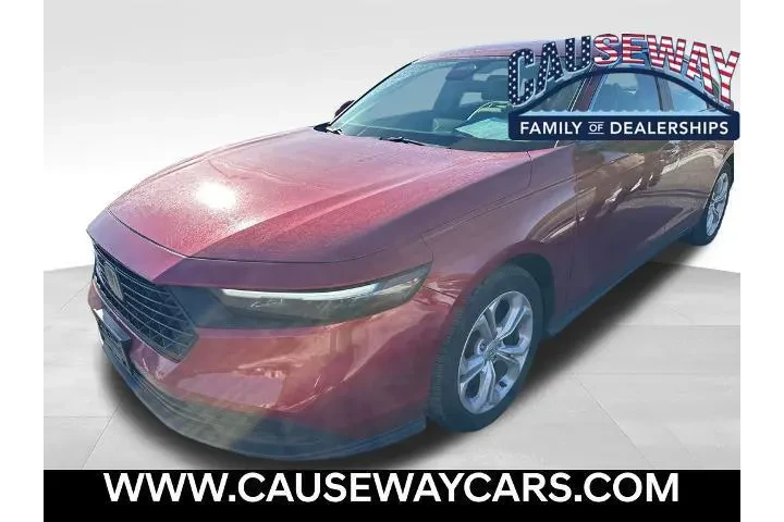 $21877 : Honda Accord 2024 LX 4dr Sed image 1