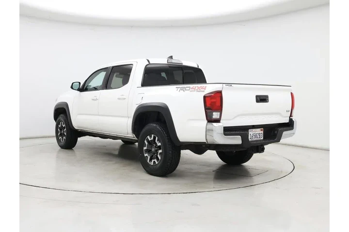 $28998 : Toyota Tacoma 2019 4x4 TRD P image 2