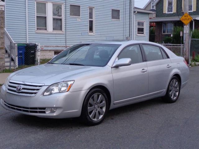 $9950 : 2006 Avalon Touring image 1