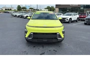 $24093 : Hyundai KONA 2024 SEL 4dr Cr thumbnail