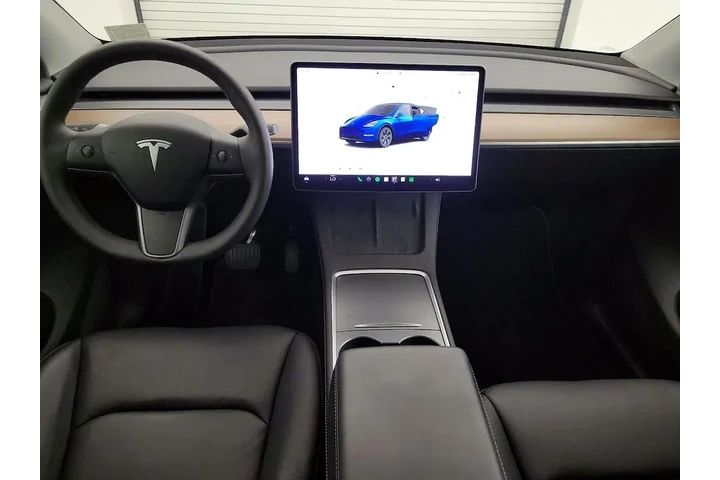 $37998 : Tesla Model Y 2024 Long Rang image 9