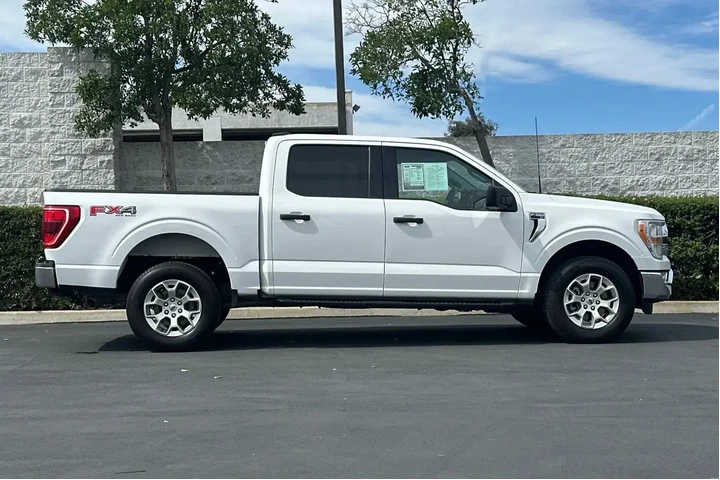 $38200 : Ford F-150 2022 4x4 XL 4dr S image 3