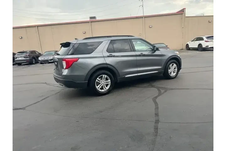 $27988 : Ford Explorer 2023 XLT 4dr S image 7