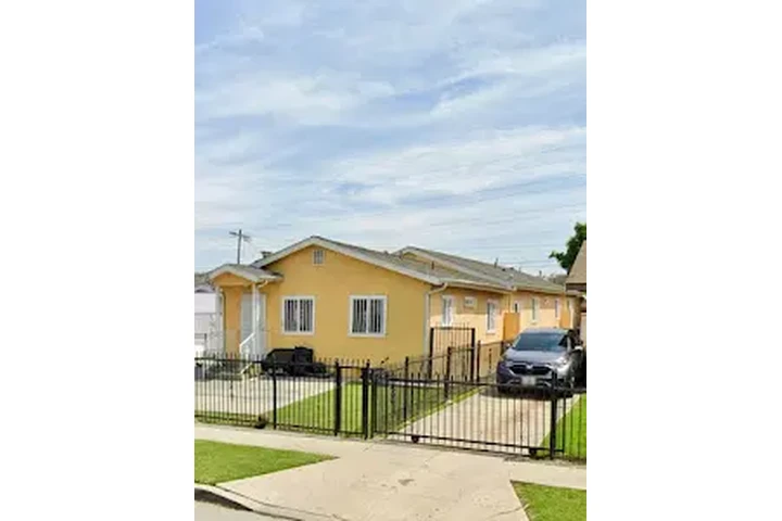 APARTAMENTO BONITO EN L.A. image 5
