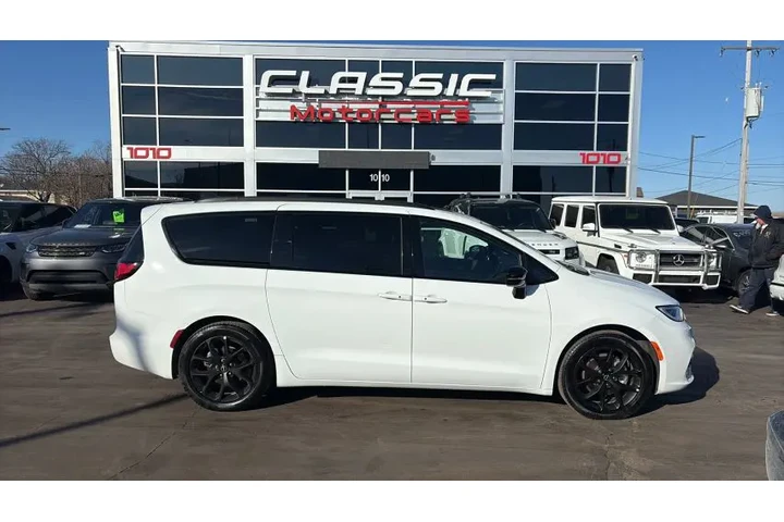 $35995 : 2025 PACIFICA image 5