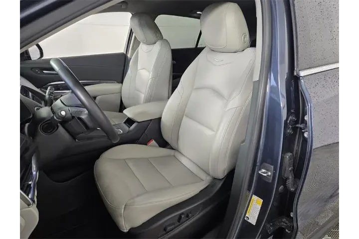 $24500 : Cadillac XT4 2021 Luxury 4dr image 6