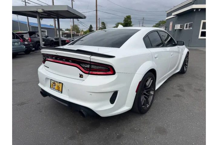 $32998 : 2020 Charger Scat Pack image 8