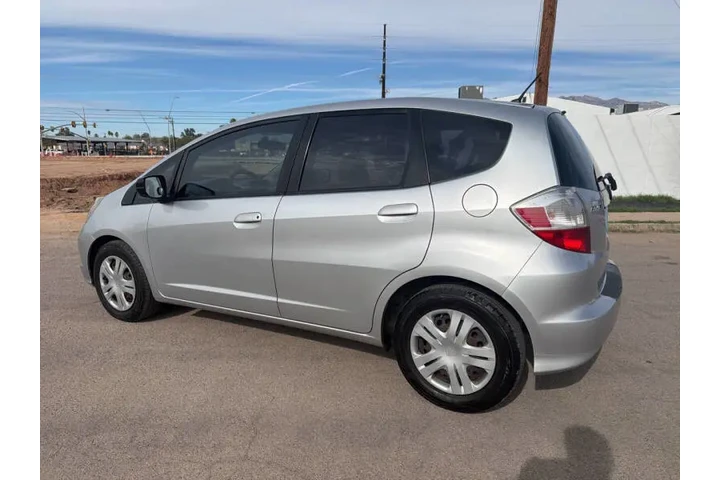 $8995 : 2011 Fit image 6