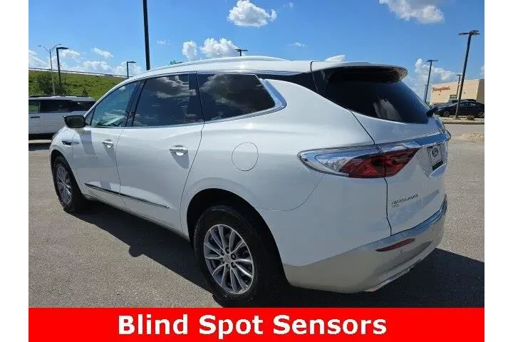 $38900 : Buick Enclave 2024 4x4 Essen image 3