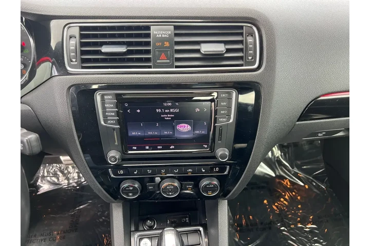 $12998 : Volkswagen Jetta 2016 2.0T G image 9