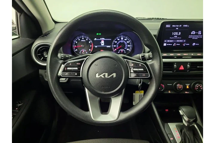 $19998 : Kia Forte 2024 LX 4dr Sedan image 10