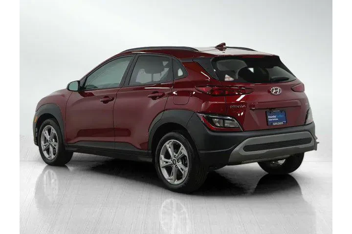 $21998 : Hyundai KONA 2023 AWD SEL 4d image 3