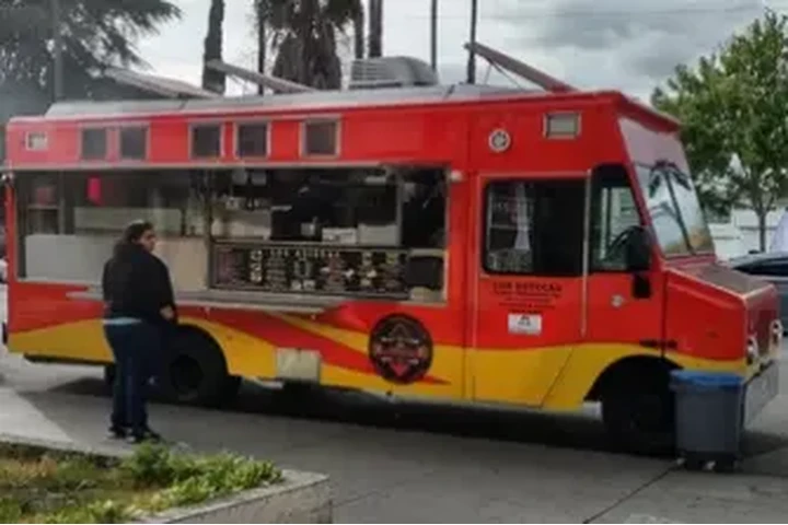 LOS AZTECAS FOOD TRUCK image 1