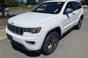 $23999 : PRE-OWNED 2019 JEEP GRAND CHE thumbnail