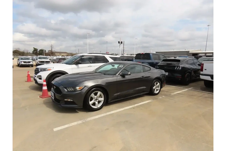 $10999 : Ford Mustang 2016 V6 2dr Fas image 2