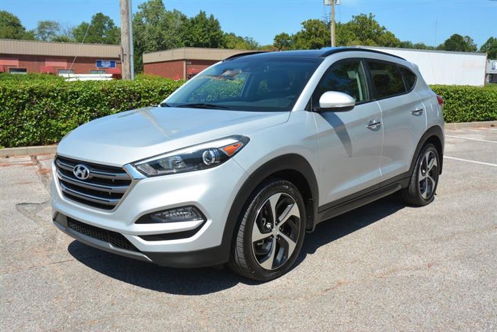 2016 TUCSON Limited image 1