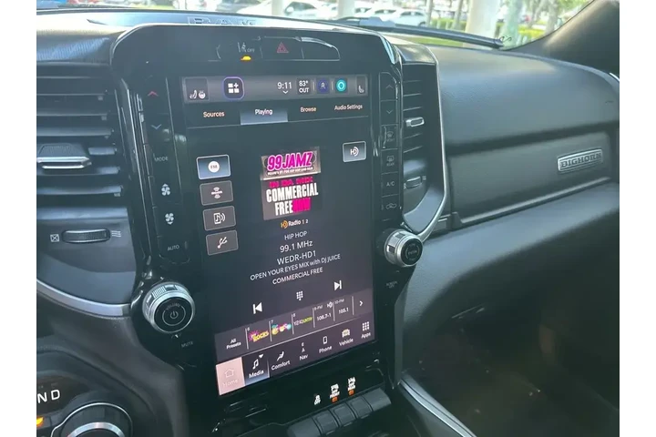 $33748 : Ram 1500 2025 4x4 Big Horn 4 image 7