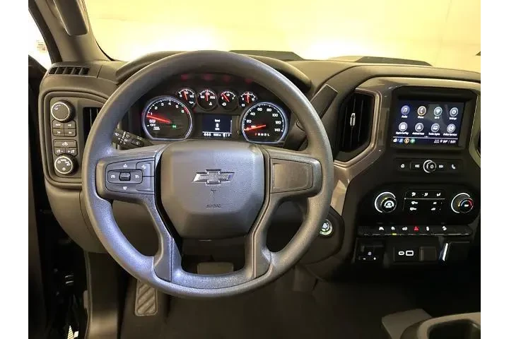 $45750 : Chevrolet Silverado 1500 202 image 7