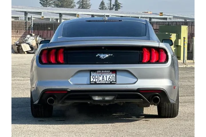$25990 : Ford Mustang 2022 EcoBoost 2 image 4