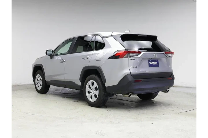 $30998 : Toyota RAV4 2025 LE 4dr SUV image 2