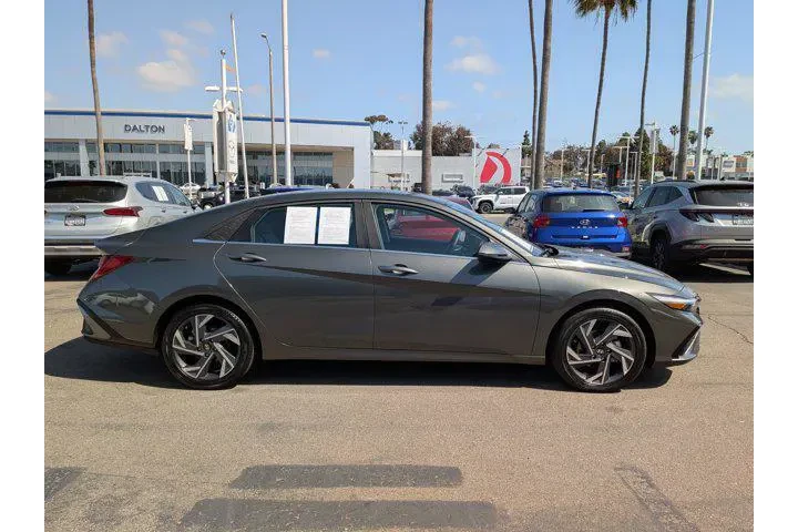 $27029 : Hyundai ELANTRA Hybrid 2025 image 5
