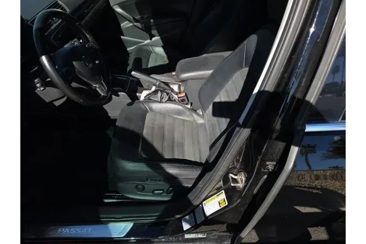 $9995 : Volkswagen Passat 2015 2.0L image 5