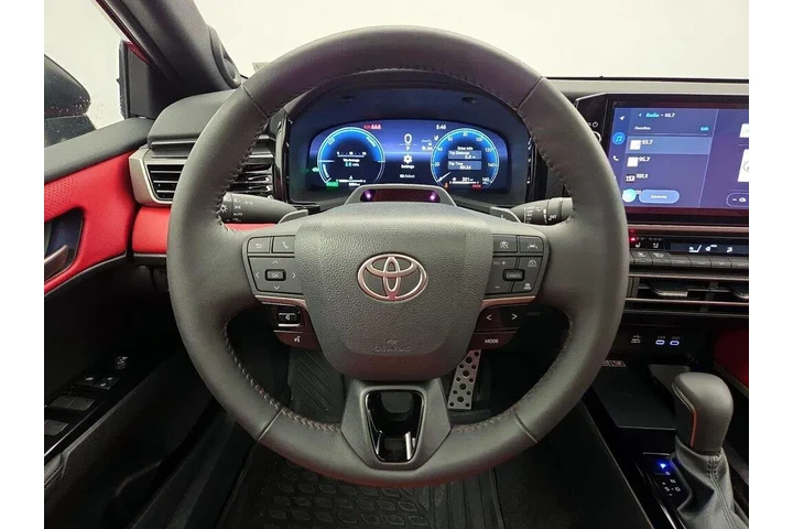 $39998 : Toyota Camry 2025 AWD SE 4dr image 10