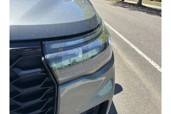 $39612 : Ford Explorer 2025 AWD ST-Li image 9