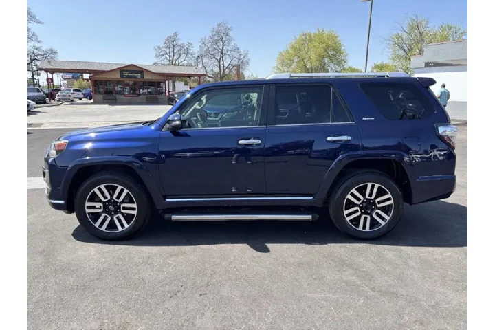 $24788 : 2016 4Runner Limited image 6