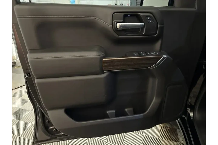 $37900 : Chevrolet Silverado 1500 202 image 10